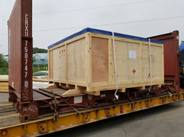 Kiểm tra chất lượng thiết bị nâng nhập khẩu