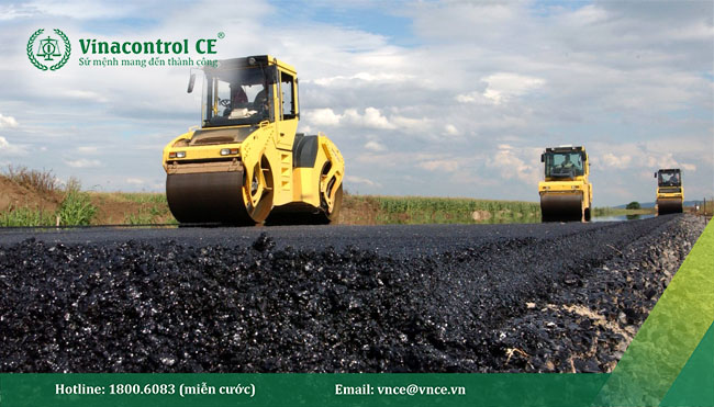 Hỗn hợp bê tông nhựa nóng có độ ổn định và khả năng chịu tải cao, hạn chế biến dạng dưới tác động của tải trọng và điều kiện môi trường